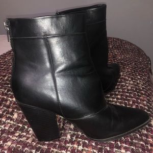 Black pointy ankle boots